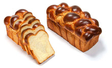 Załaduj obraz do przeglądarki galerii, Pullman Challah Sliced
